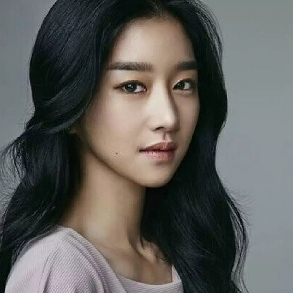 6 Fakta Seo Ye-ji, lawan main Kim Soo-hyun di Psycho But It's Okay