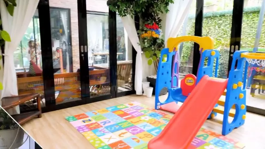 Potret rumah Asri Welas © 2020 Instagram/@asri_welas