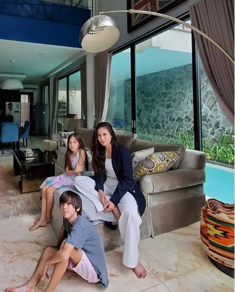 8 Penampakan rumah Wulan Guritno Instagram