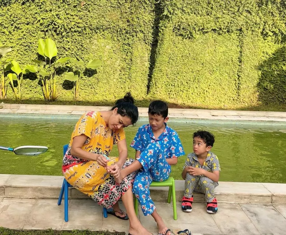 Potret rumah Marcella Zalianty  Instagram