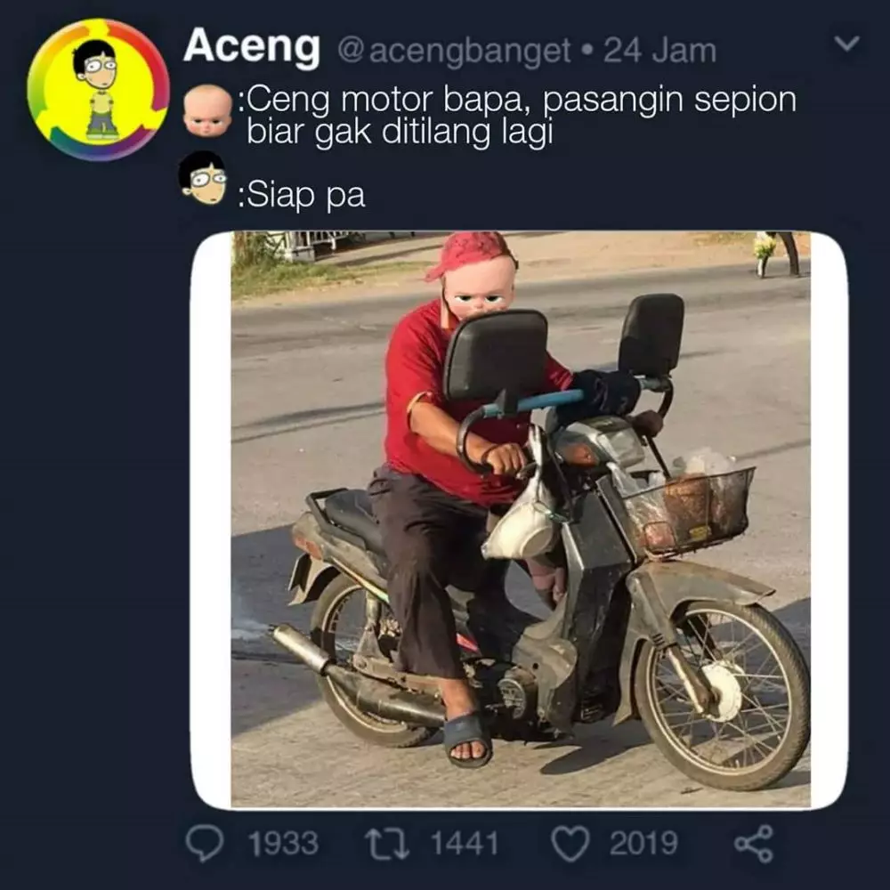 meme lucu benerin barang © 2020 instagram.com