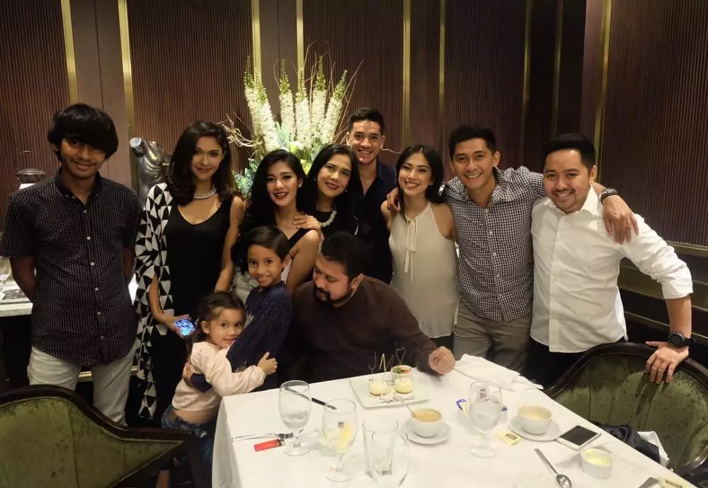 Kelurga seleb artis semua  Instagram