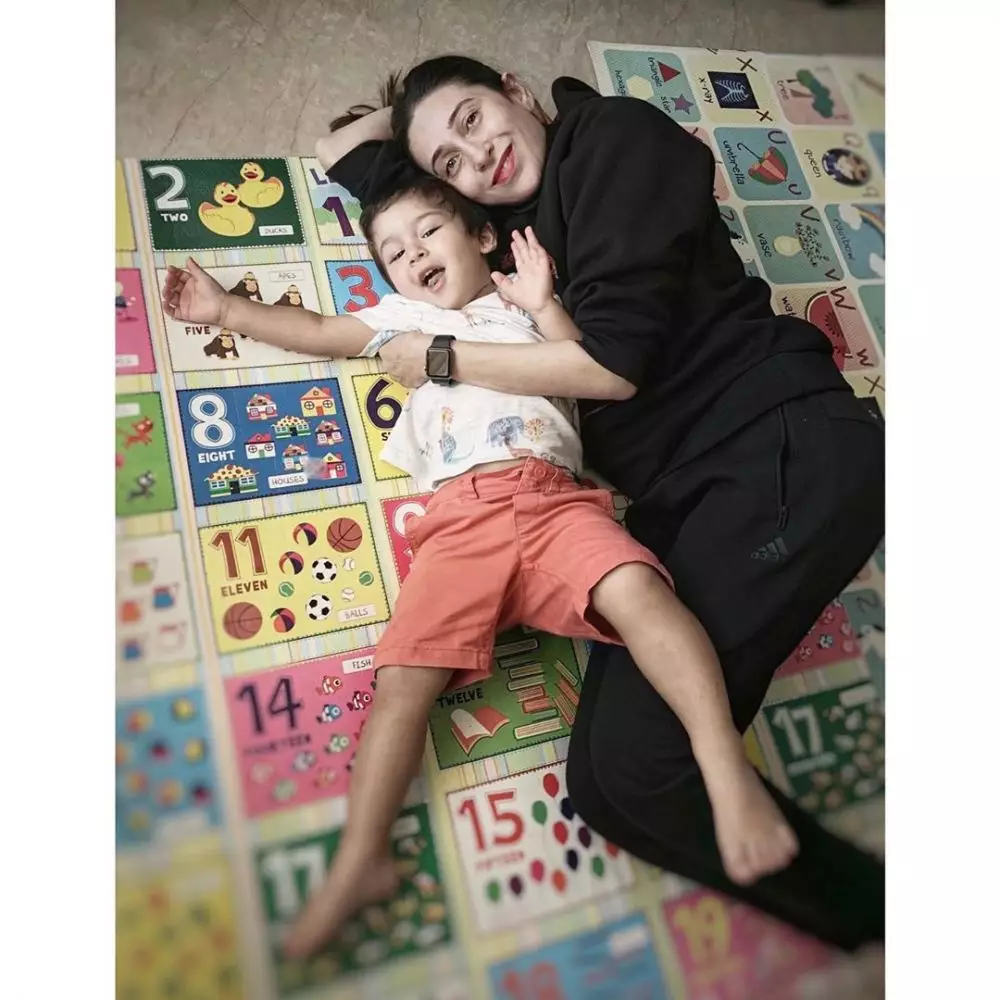 Seleb cantik Bollywood dan anaknya © 2020 brilio.net