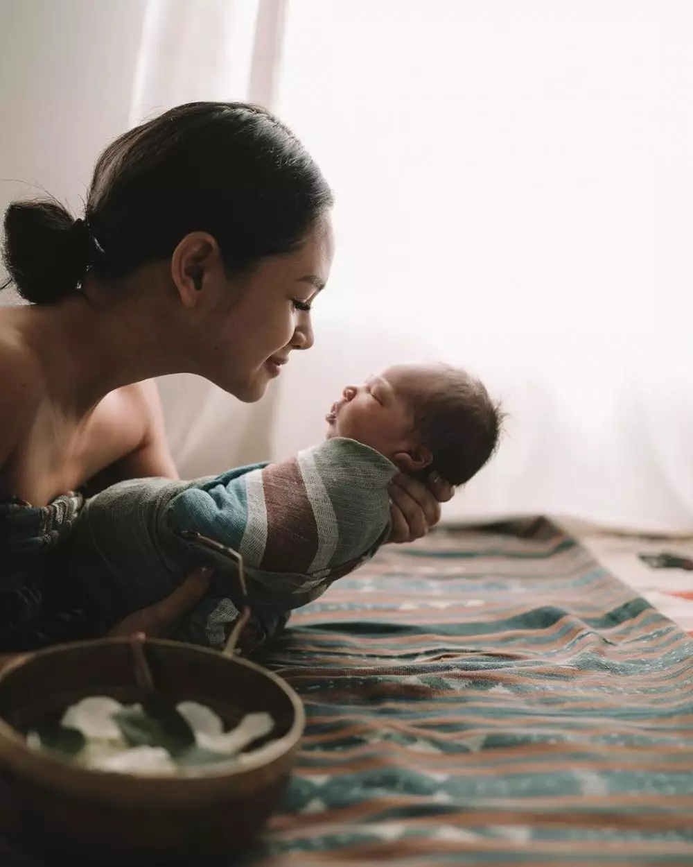 Andien dan anak keduanya  © 2020 brilio.net