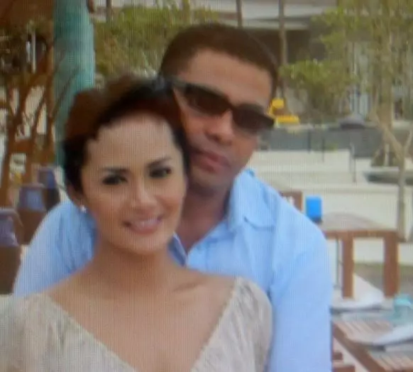 Kemesraan Krisdayanti & Raul Lemos © 2020 brilio.net Kemesraan Krisdayanti & Raul Lemos © 2020 brilio.net