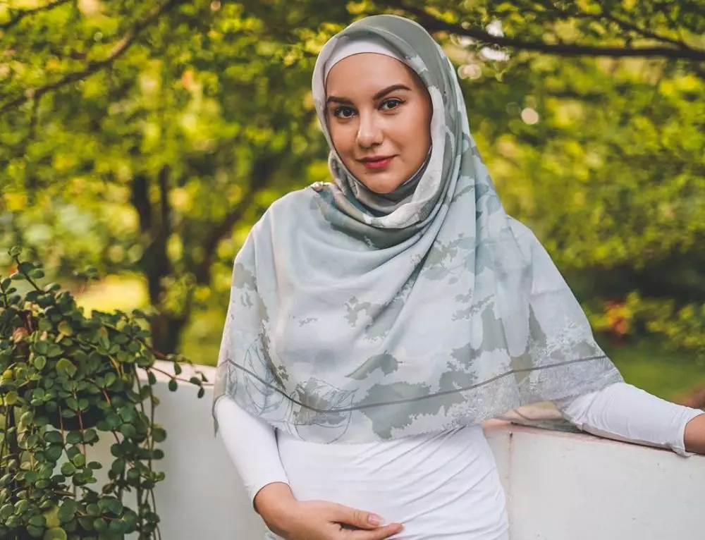 irish bella baby bump © 2020 brilio.net irish bella baby bump © 2020 brilio.net