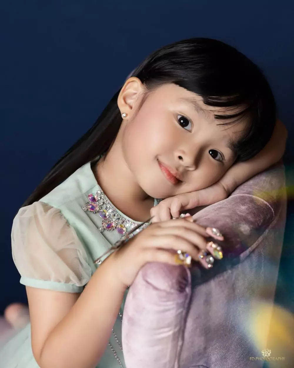 pemotretan Sarwendah bareng adik © 2020 brilio.net pemotretan Sarwendah bareng adik © 2020 brilio.net