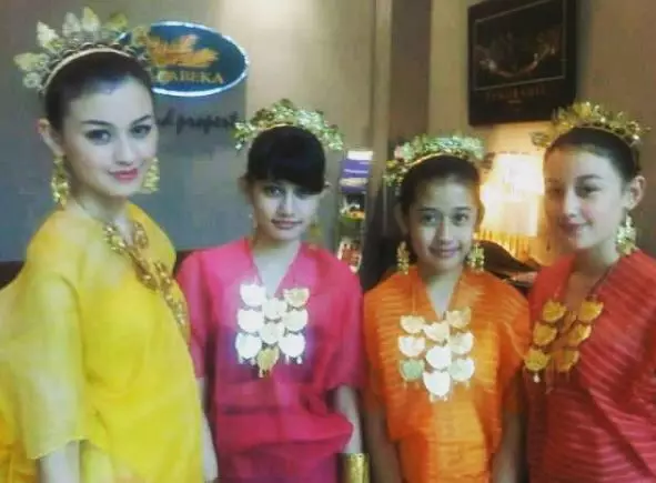 10 Potret Kimberly dan Natasha Ryder sewaktu kecil Instagram 10 Potret Kimberly dan Natasha Ryder sewaktu kecil Instagram