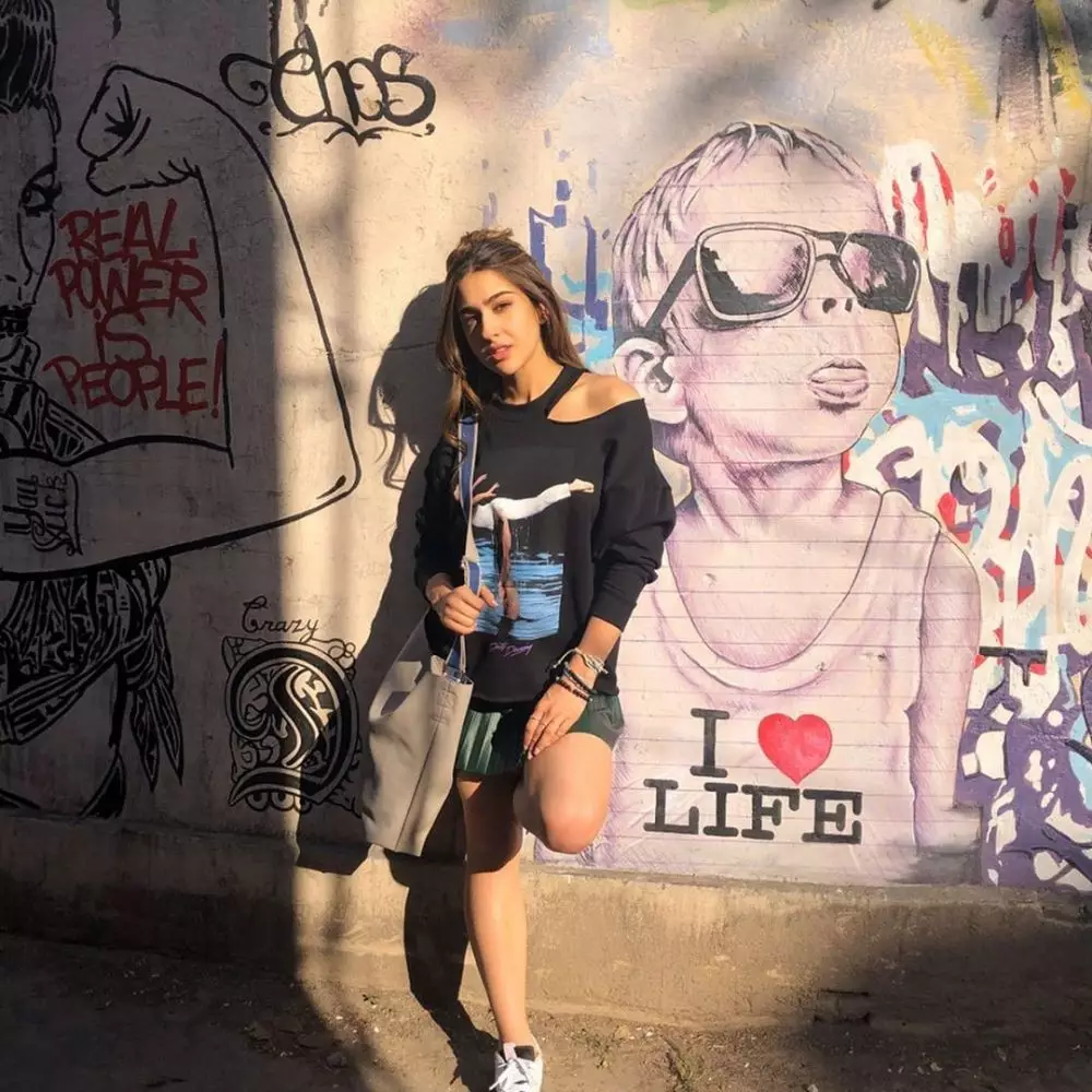 Potret Sara Ali Khan © 2020 brilio.net Potret Sara Ali Khan © 2020 brilio.net