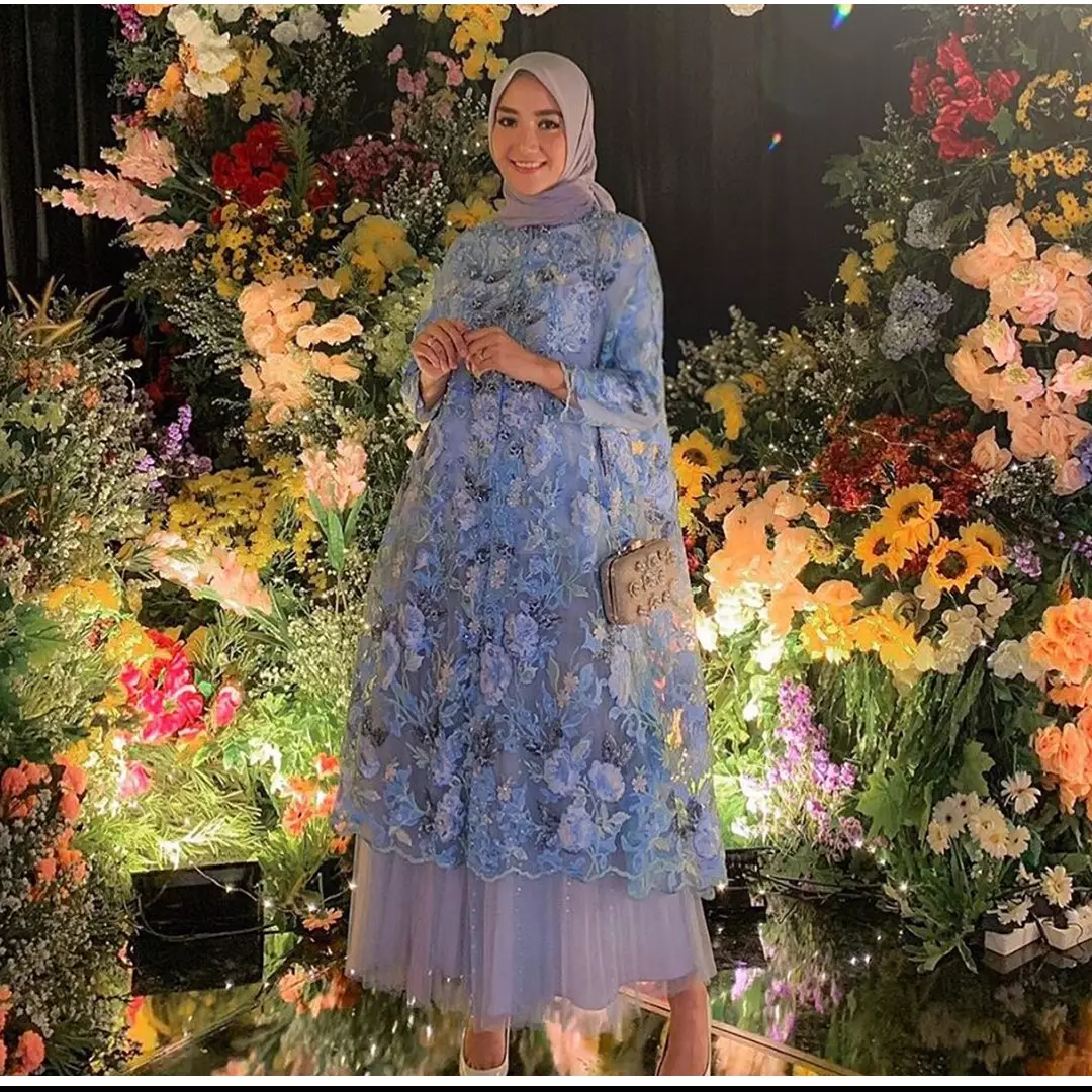 Hamil bareng, ini 10 beda gaya Citra Kirana &amp; Erica Putri