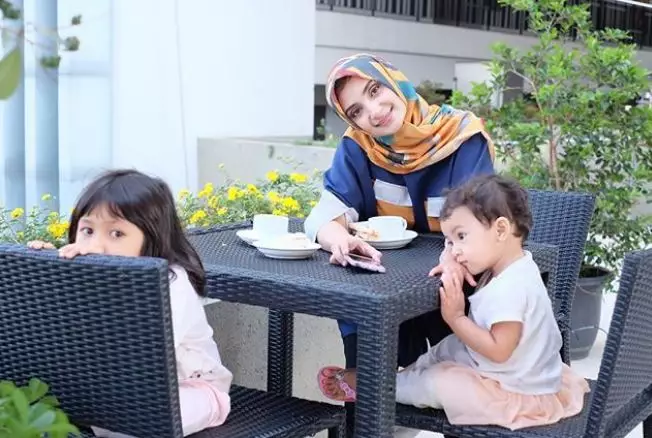 10 Potret Rimma Bawazier Instagram