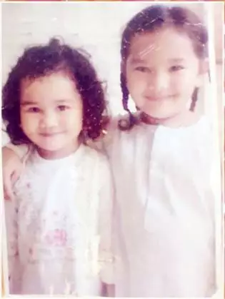 8 Potret masa kecil Zahwa dan Aaliyah Massaid Instagram 8 Potret masa kecil Zahwa dan Aaliyah Massaid Instagram