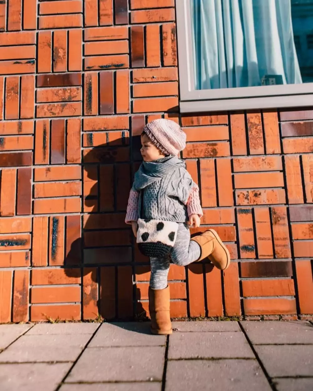 gaya Nastusha Olivia Alinskie © 2020 Instagram/@nastusha.olivia.alinskie