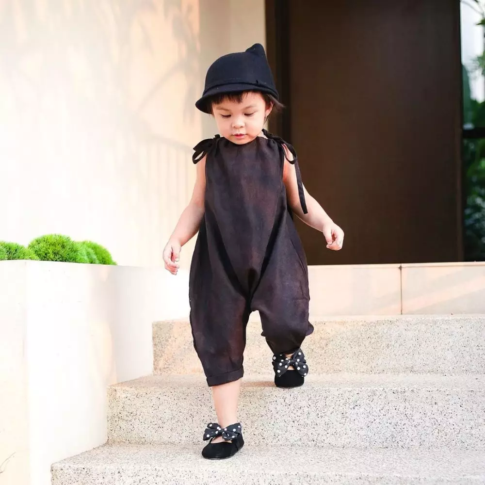 gaya Nastusha Olivia Alinskie © 2020 Instagram/@nastusha.olivia.alinskie