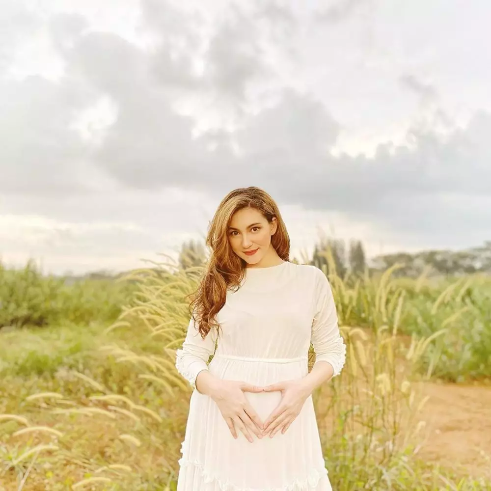 maternity Alessia Cestaro instagram