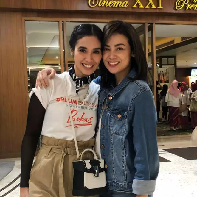 8 potret kompak kakak beradik Sheila dan Marsha Timothy Instagram 8 potret kompak kakak beradik Sheila dan Marsha Timothy Instagram