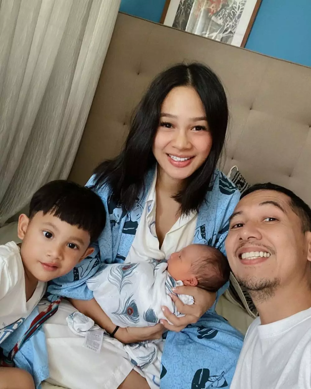 perjuangan seleb melahirkan saat bulan ramadan instagram