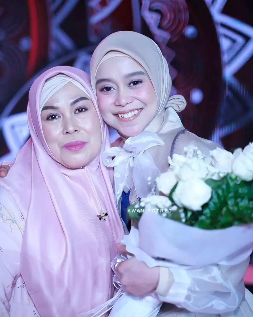 Lesty makeup tebal instagram Lesty makeup tebal instagram