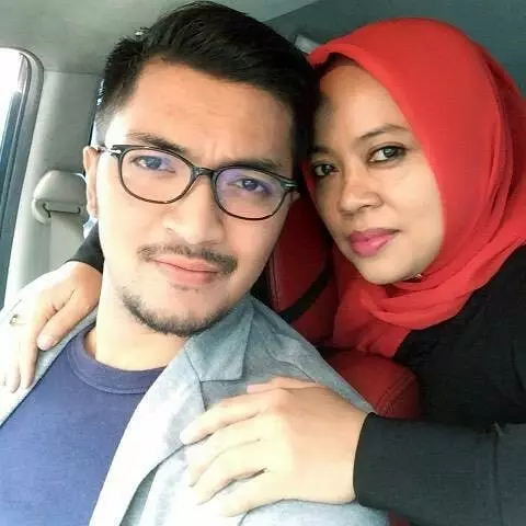 kedekatan Ihsan Idol dengan ibu jarang terekspos © 2020 brilio.net