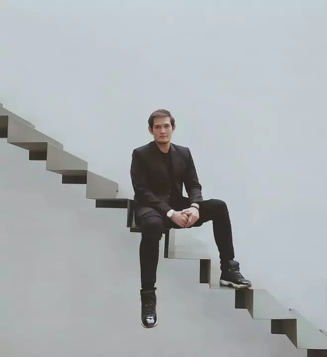 potret terbaru joy octaviano instagram