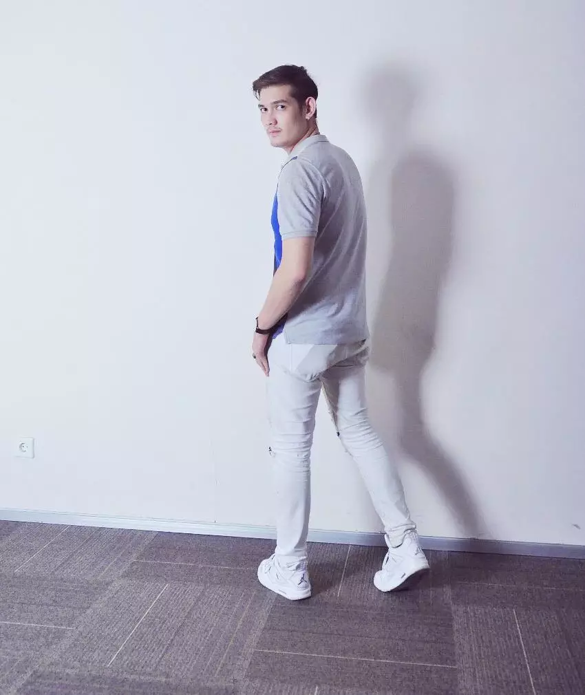 potret terbaru joy octaviano instagram