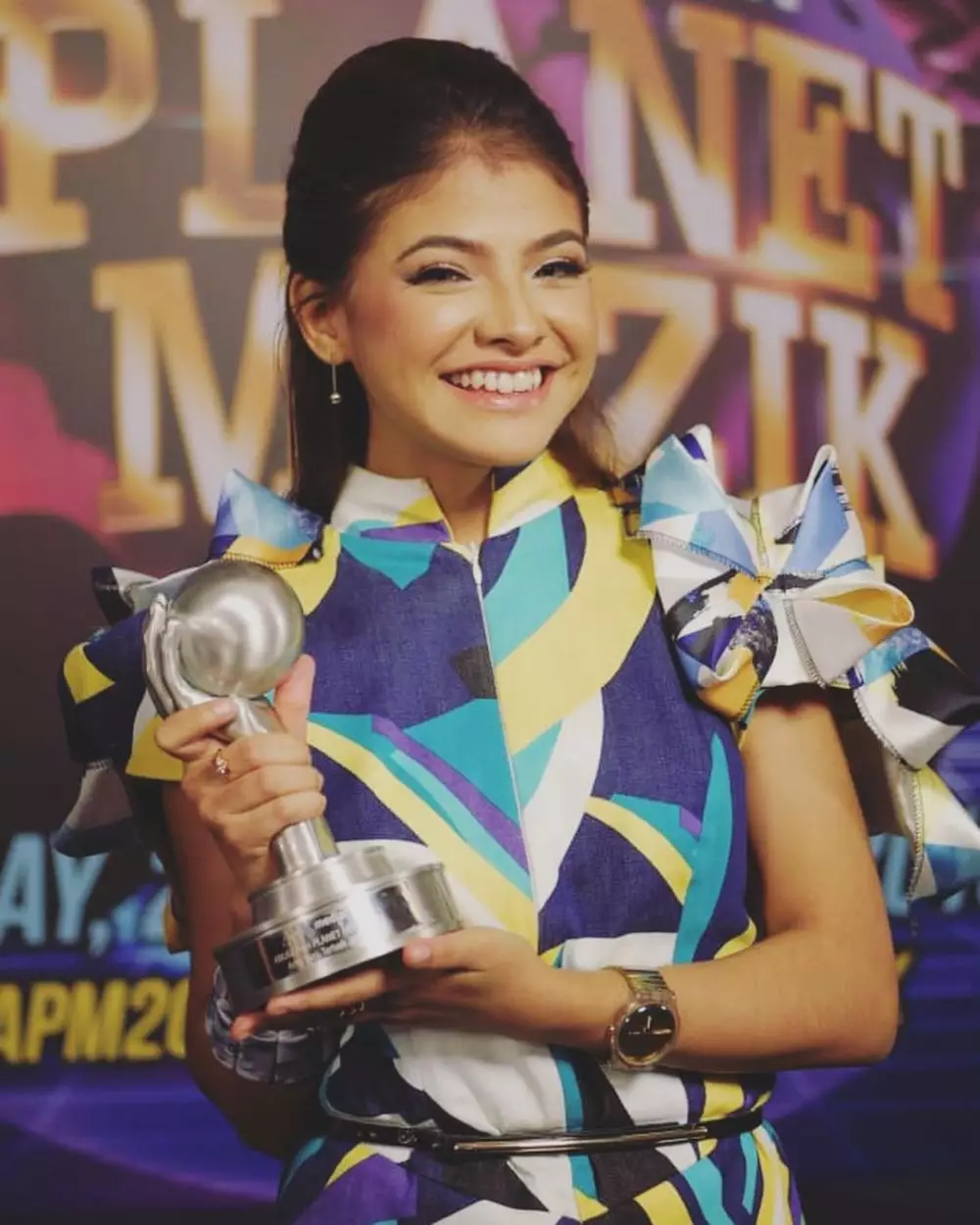 fakta sara fajira penyanyi lagu lathi instagram