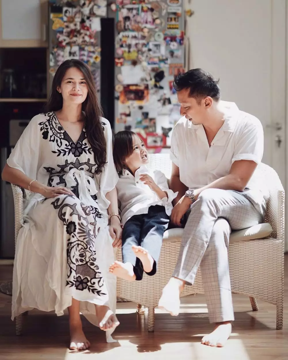 seleb hamil anak kedua berbagai sumber seleb hamil anak kedua berbagai sumber