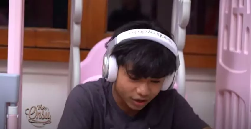 hadiah bertrand onsu berbagai sumber