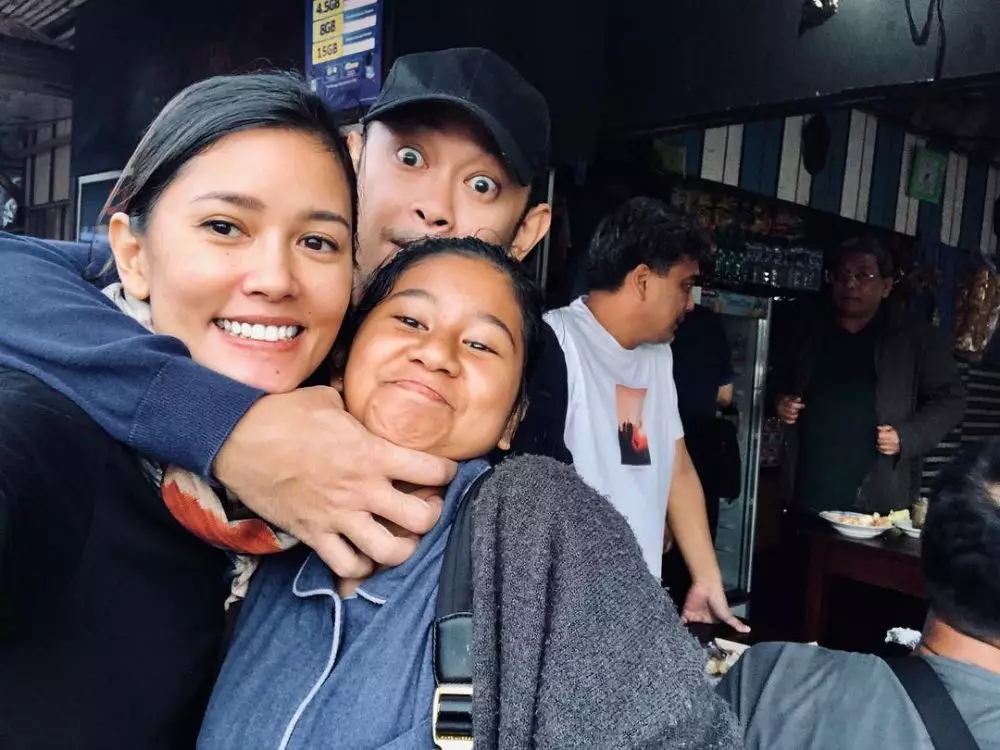 kedekatan anak Titi Rajo Bintang © 2020  Instagram @titiradjopadmaja