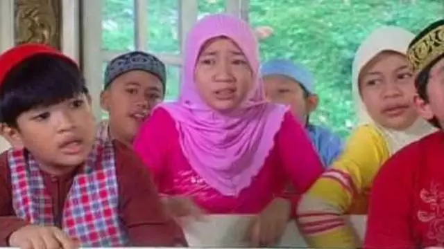 Potret Ipeh pakai hijab Berbagai sumber