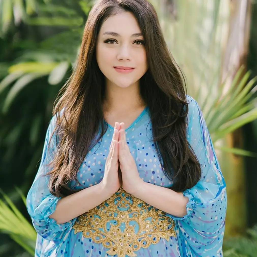 10 Transformasi Celine Evangelista, perubahannya manglingi