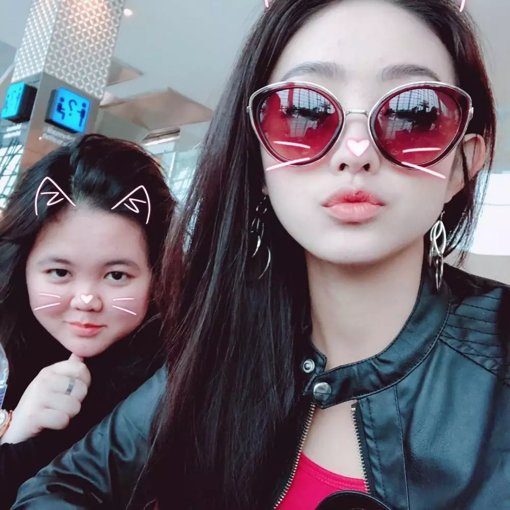Natasha dan kakak instagram Natasha dan kakak instagram