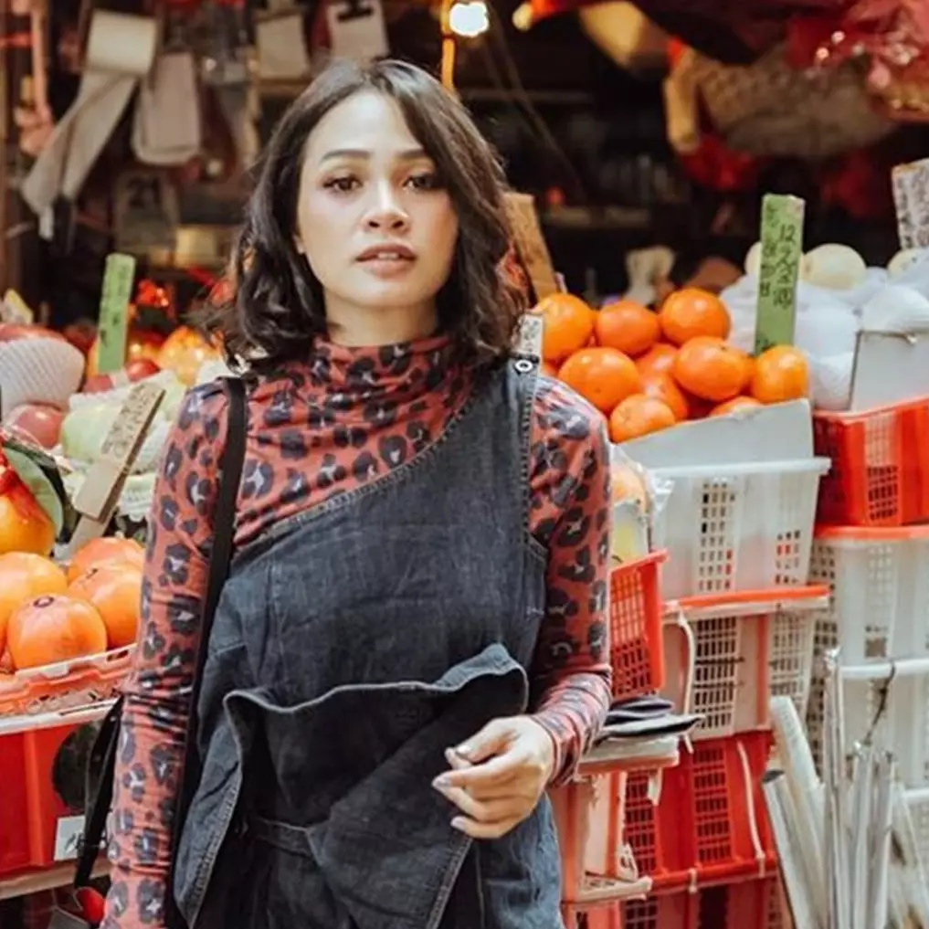 6 Potret masa kecil Andien Aisyah, parasnya bikin pangling