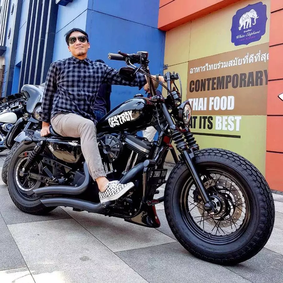 Seleb pria awet muda di usia 40-an © 2020 brilio.net Seleb pria awet muda di usia 40-an © 2020 brilio.net