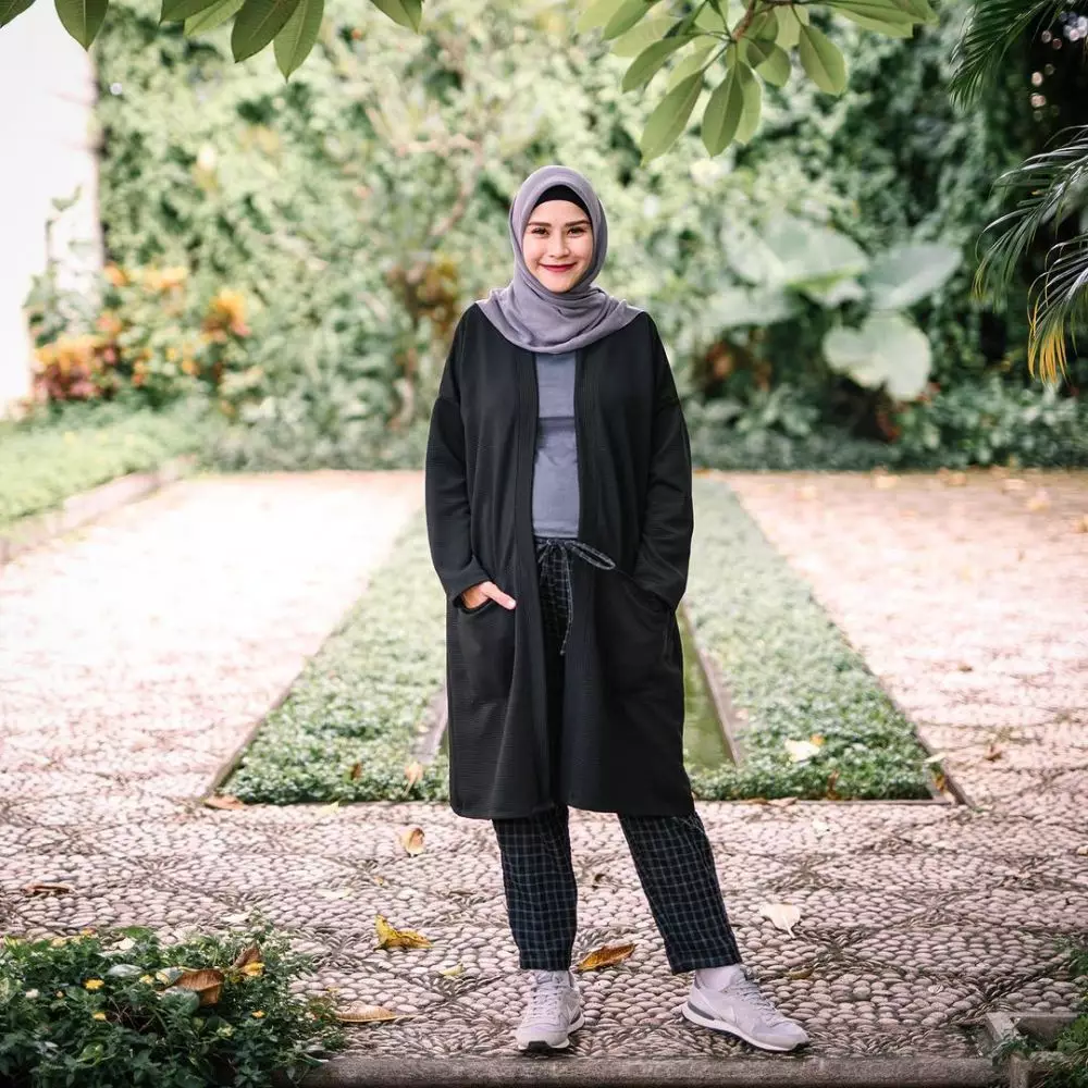 inspirasi outfit bumil ala zaskia adya mecca instagram inspirasi outfit bumil ala zaskia adya mecca instagram