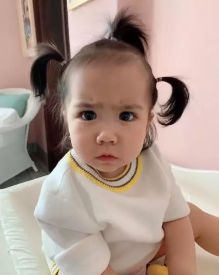 anak Momo Geisha dengan rambut kuncir air mancur © 2020 brilio.net