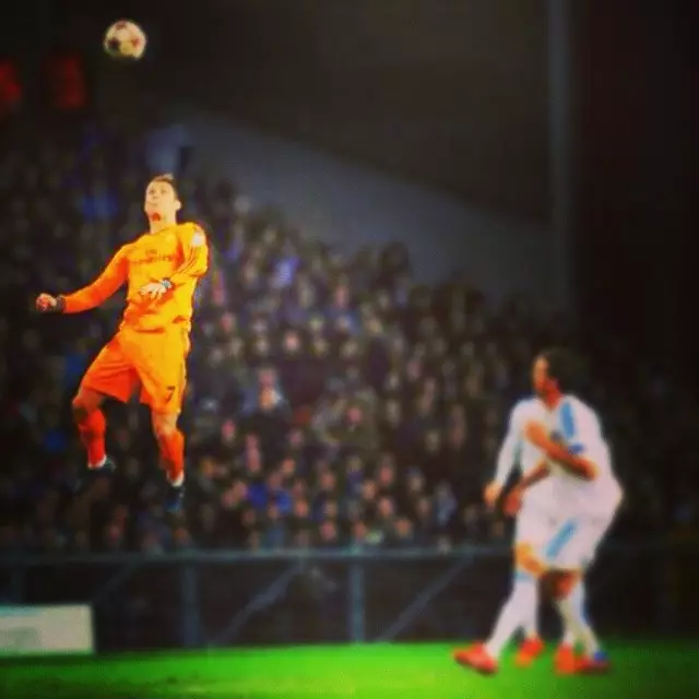 ronaldo terbang 2 berbagai sumber ronaldo terbang 2 berbagai sumber