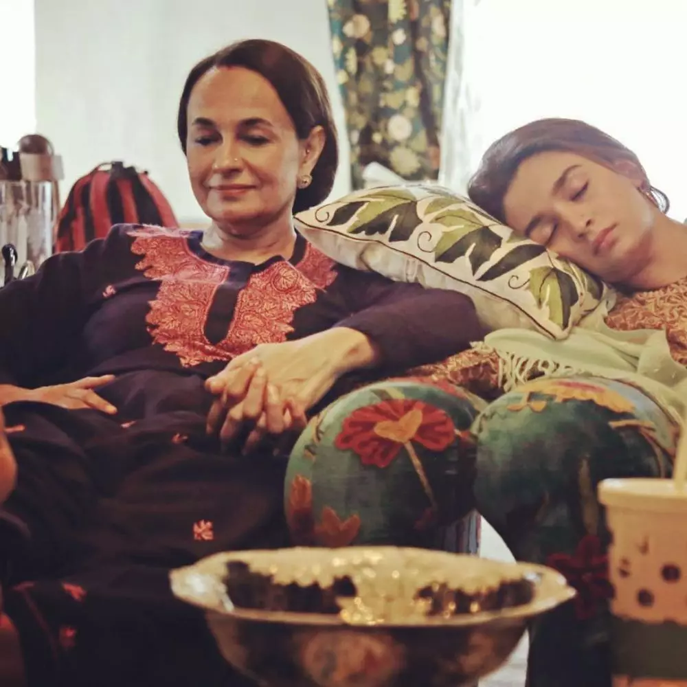 Alia Bhatt dan ibunya © 2020 brilio.net Alia Bhatt dan ibunya © 2020 brilio.net