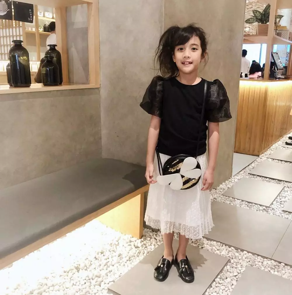 10 Potret Kimora putri Fanny Fabriana Instagram 10 Potret Kimora putri Fanny Fabriana Instagram