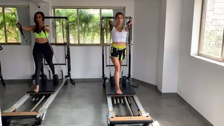 Sara Ali Khan olahraga © 2020 brilio.net Instagram @saraalikhan95