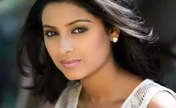 kisah miris aktris bollywood akhiri hidup dengan bunuh diri berbagai sumber kisah miris aktris bollywood akhiri hidup dengan bunuh diri berbagai sumber