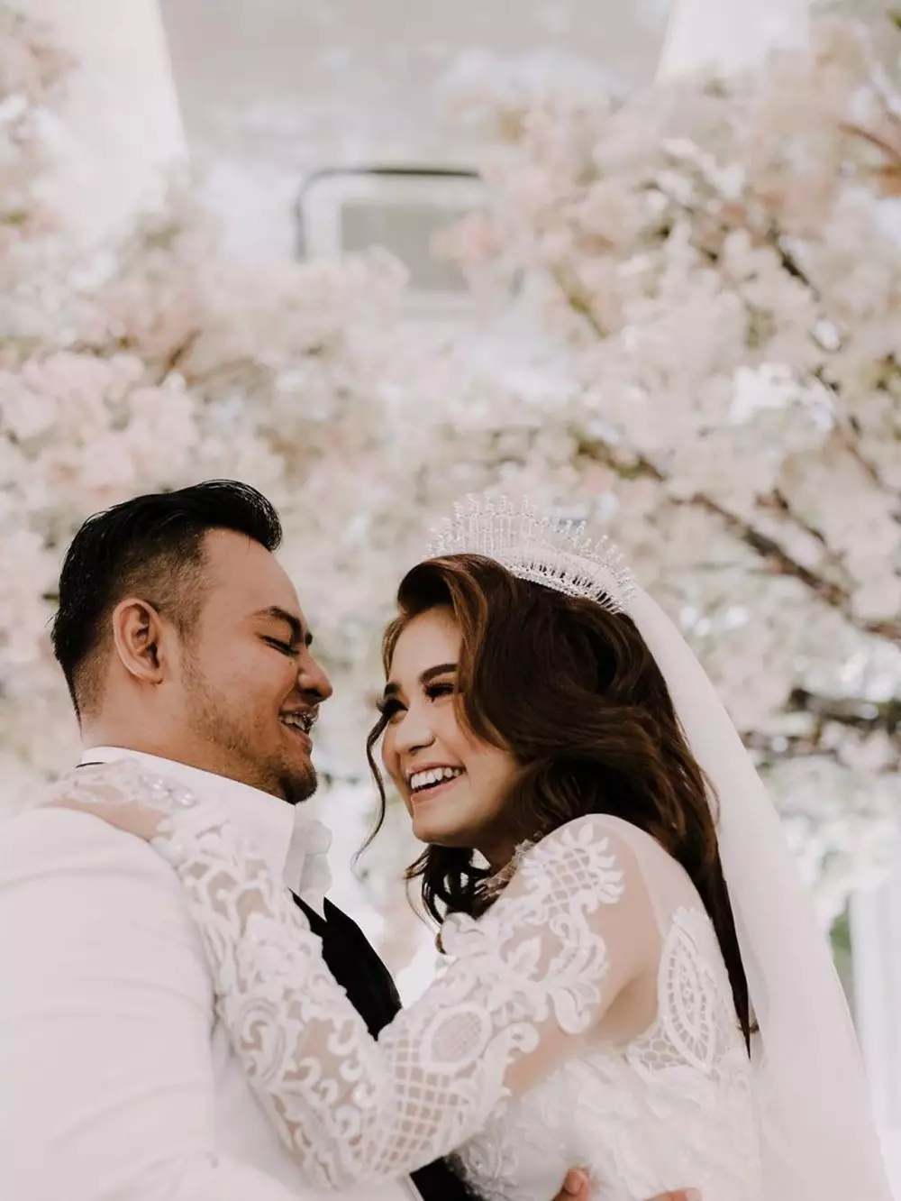 seleb berbagai sumber seleb berbagai sumber