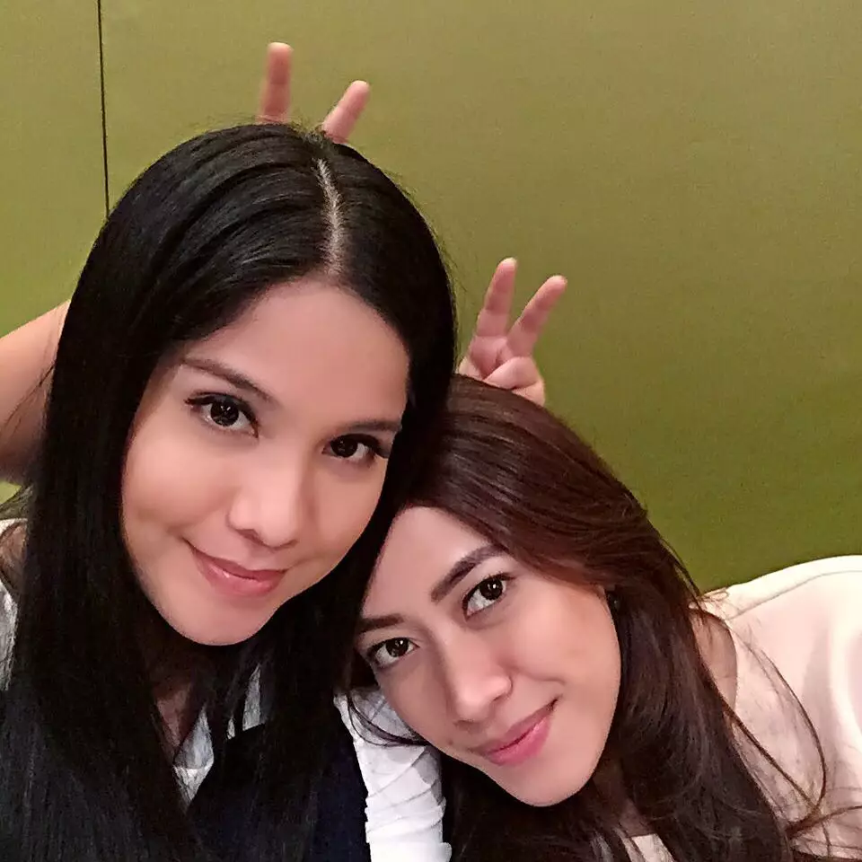 10 Potret kompak Annisa Pohan dan Aliya Rajasa Instagram