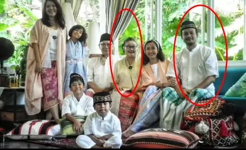 Dwi Sasono bareng ibundanya © 2020 brilio.net