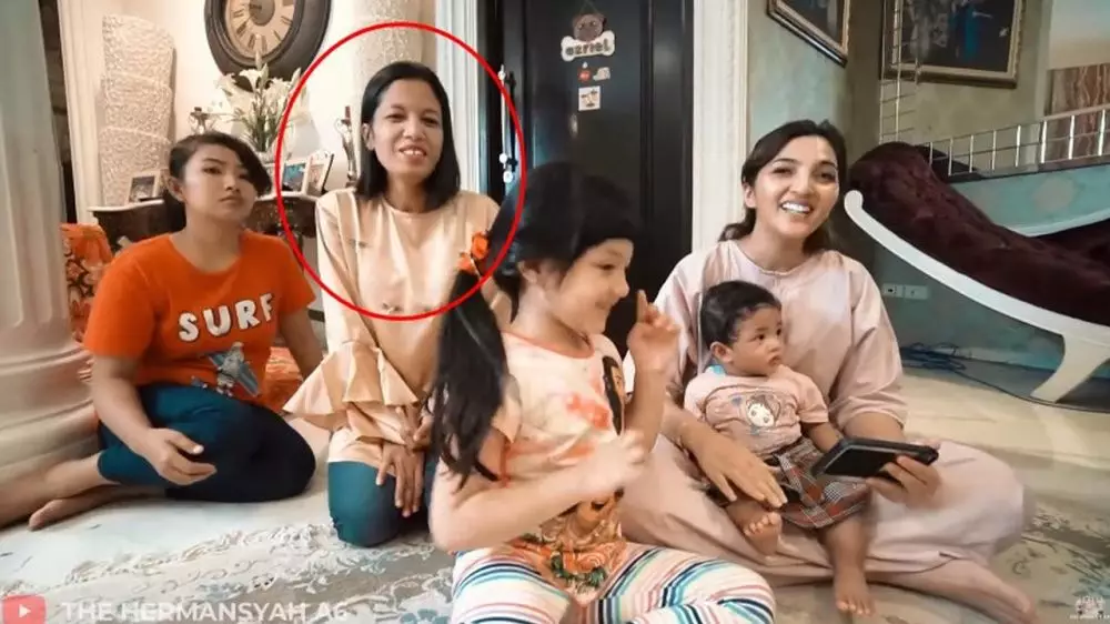 Syukuran anak angkat Anang instagram