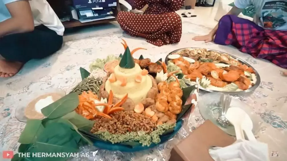 Syukuran anak angkat Anang instagram