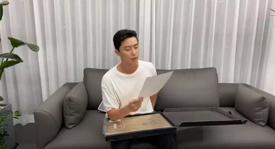 park seo joon dapat golden button Berbagai sumber park seo joon dapat golden button Berbagai sumber