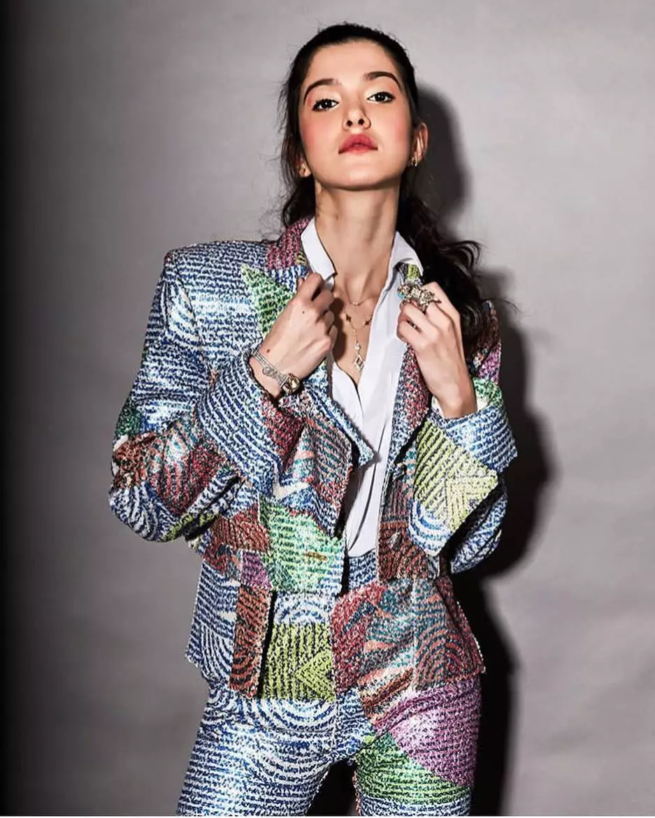 Pesona putri artis Bollywood ini curi perhatian © 2020 brilio.net Pesona putri artis Bollywood ini curi perhatian © 2020 brilio.net