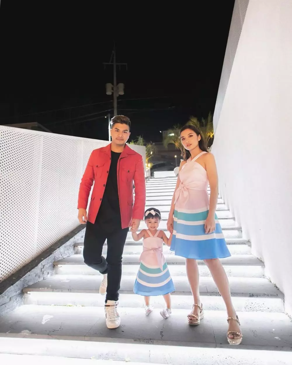 potret chelsea dan natusha kembaran baju instagram potret chelsea dan natusha kembaran baju instagram