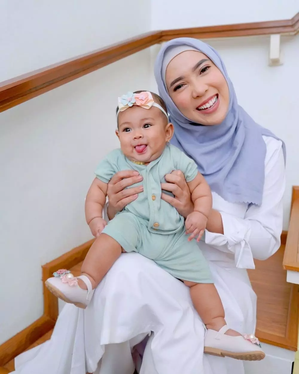 Potret kompak Fitrop dan sang putri Instagram Potret kompak Fitrop dan sang putri Instagram